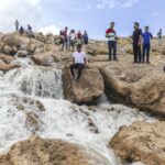 آب دوباره در چشمه خشکیده «غربالبیز» جاری شد